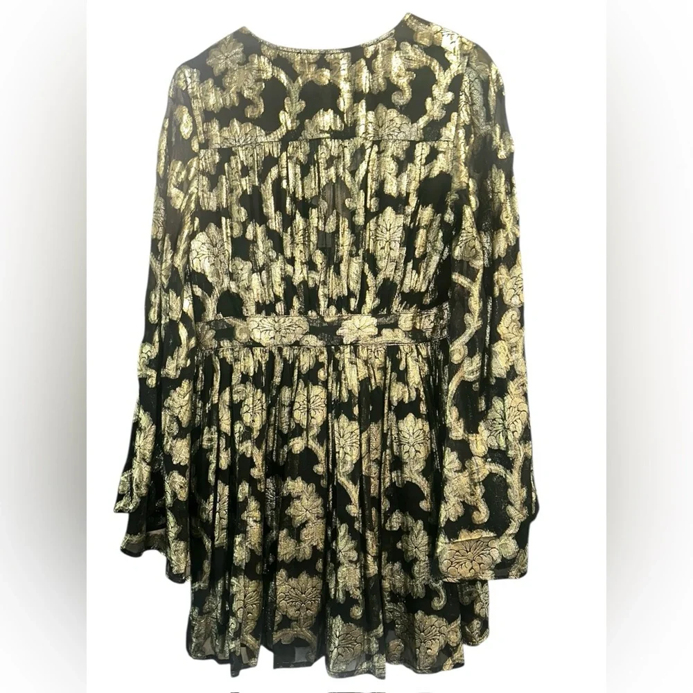 NWT Mille Goldie Metallic Jacquard Chiffon Long Bell Sleeve V-Neck GatheredSkirt